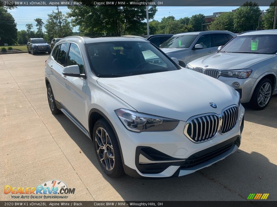 2020 BMW X1 xDrive28i Alpine White / Black Photo #1