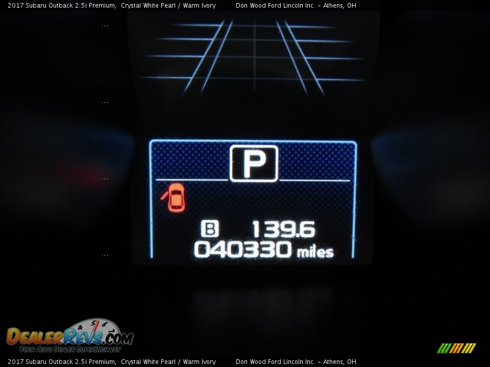 2017 Subaru Outback 2.5i Premium Crystal White Pearl / Warm Ivory Photo #30
