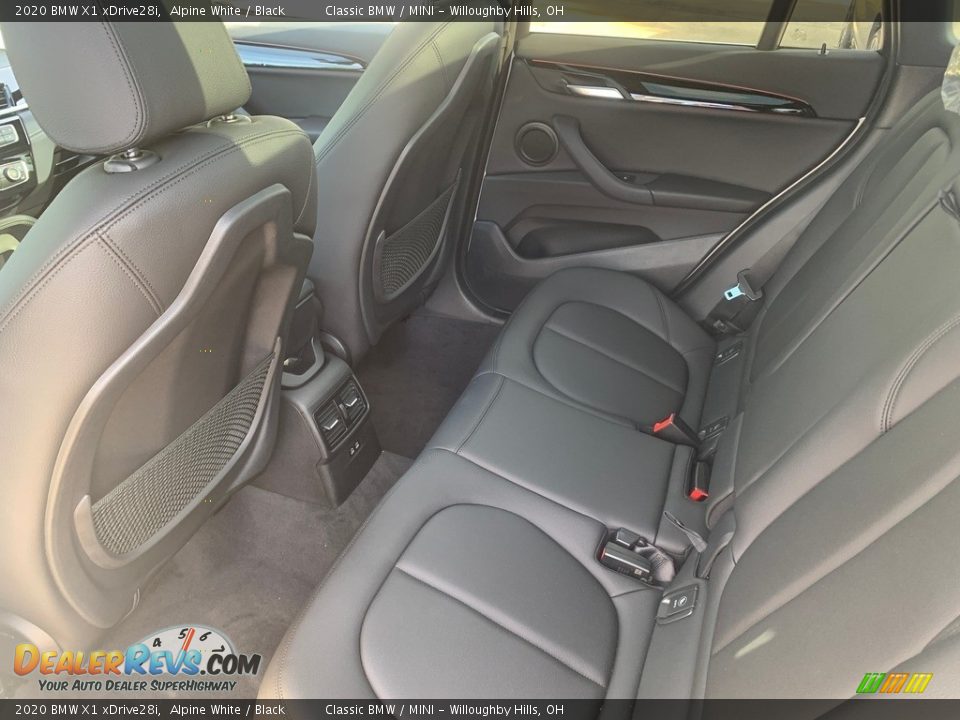 2020 BMW X1 xDrive28i Alpine White / Black Photo #4