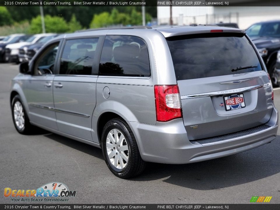 2016 Chrysler Town & Country Touring Billet Silver Metallic / Black/Light Graystone Photo #5