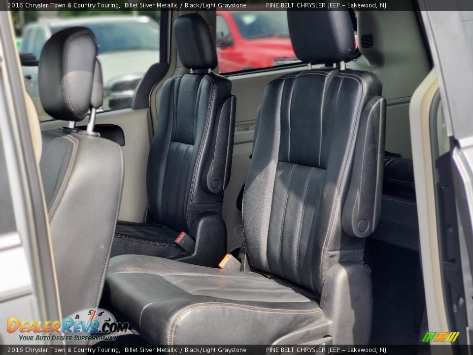 2016 Chrysler Town & Country Touring Billet Silver Metallic / Black/Light Graystone Photo #21
