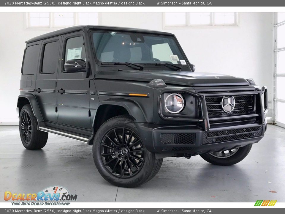 Front 3/4 View of 2020 Mercedes-Benz G 550 Photo #12