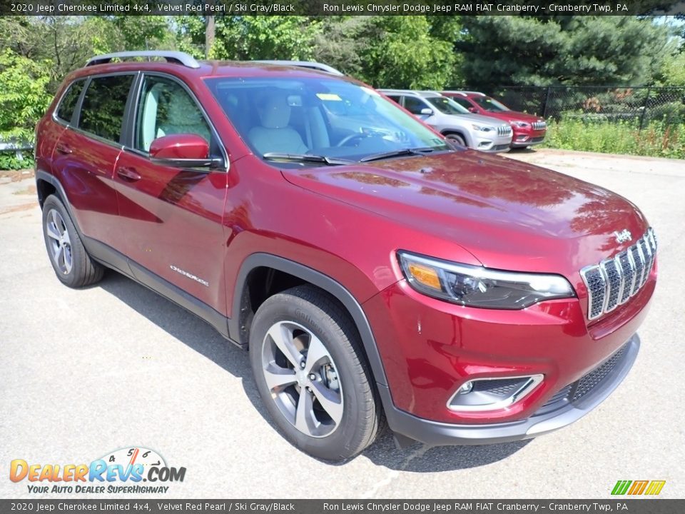 2020 Jeep Cherokee Limited 4x4 Velvet Red Pearl / Ski Gray/Black Photo #8