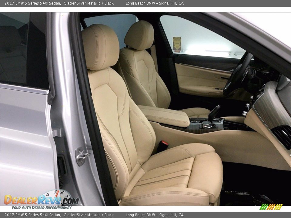 2017 BMW 5 Series 540i Sedan Glacier Silver Metallic / Black Photo #6