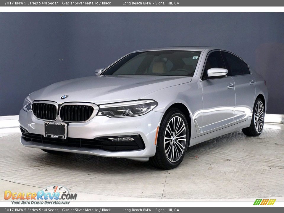 2017 BMW 5 Series 540i Sedan Glacier Silver Metallic / Black Photo #12
