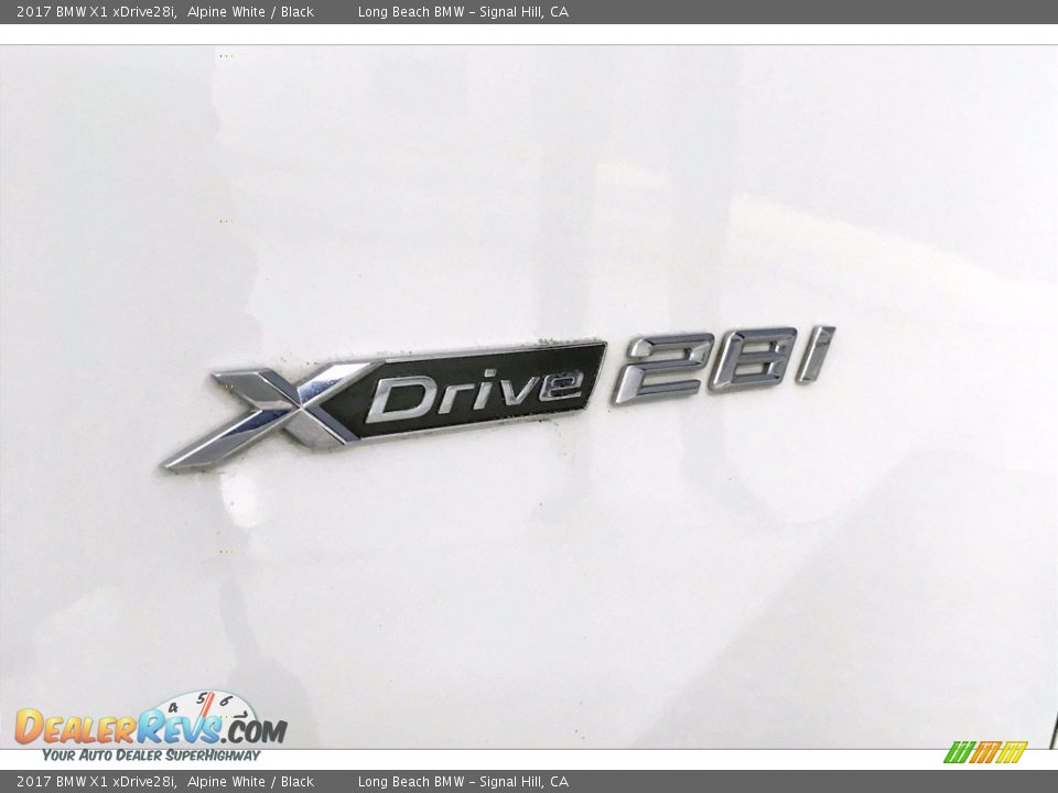 2017 BMW X1 xDrive28i Alpine White / Black Photo #31