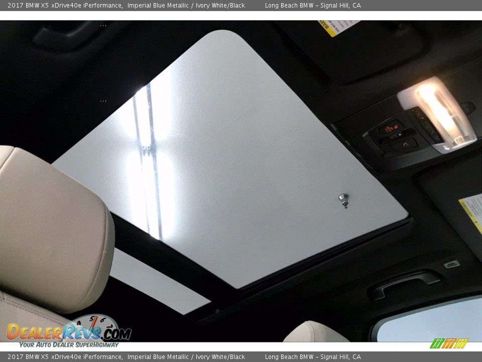 2017 BMW X5 xDrive40e iPerformance Imperial Blue Metallic / Ivory White/Black Photo #31