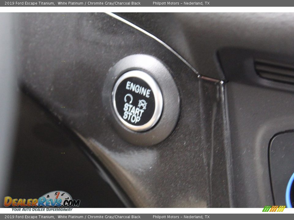 2019 Ford Escape Titanium White Platinum / Chromite Gray/Charcoal Black Photo #22