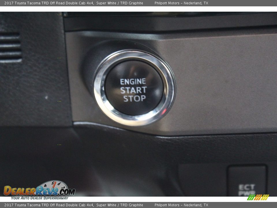 2017 Toyota Tacoma TRD Off Road Double Cab 4x4 Super White / TRD Graphite Photo #17