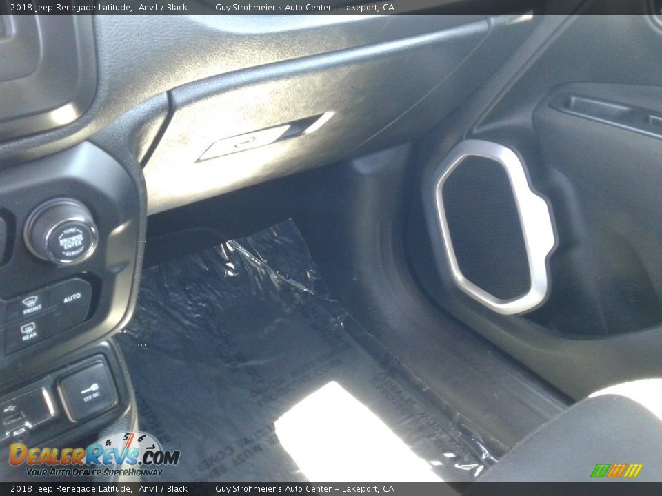 2018 Jeep Renegade Latitude Anvil / Black Photo #14