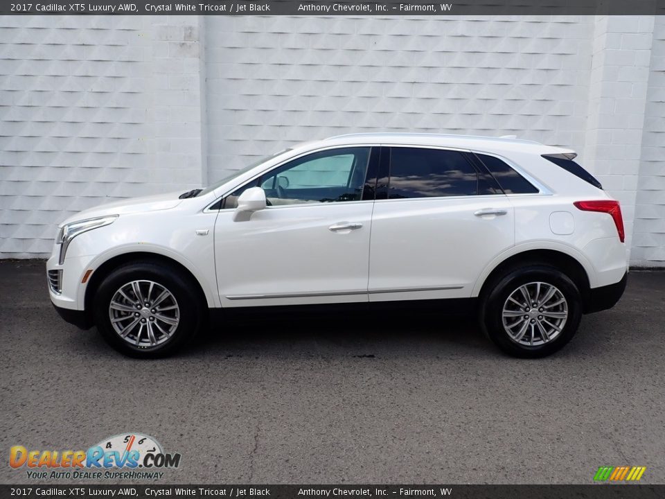 2017 Cadillac XT5 Luxury AWD Crystal White Tricoat / Jet Black Photo #5