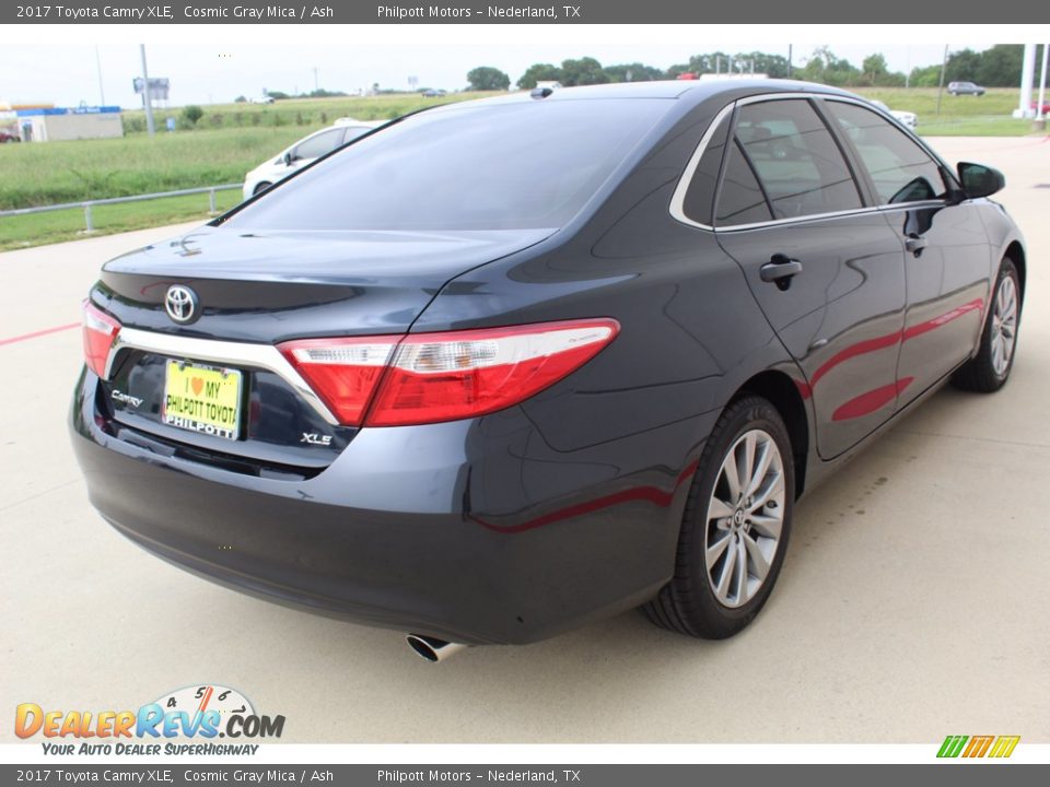 2017 Toyota Camry XLE Cosmic Gray Mica / Ash Photo #8