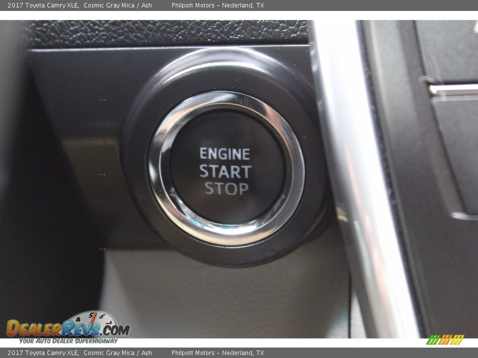 2017 Toyota Camry XLE Cosmic Gray Mica / Ash Photo #17