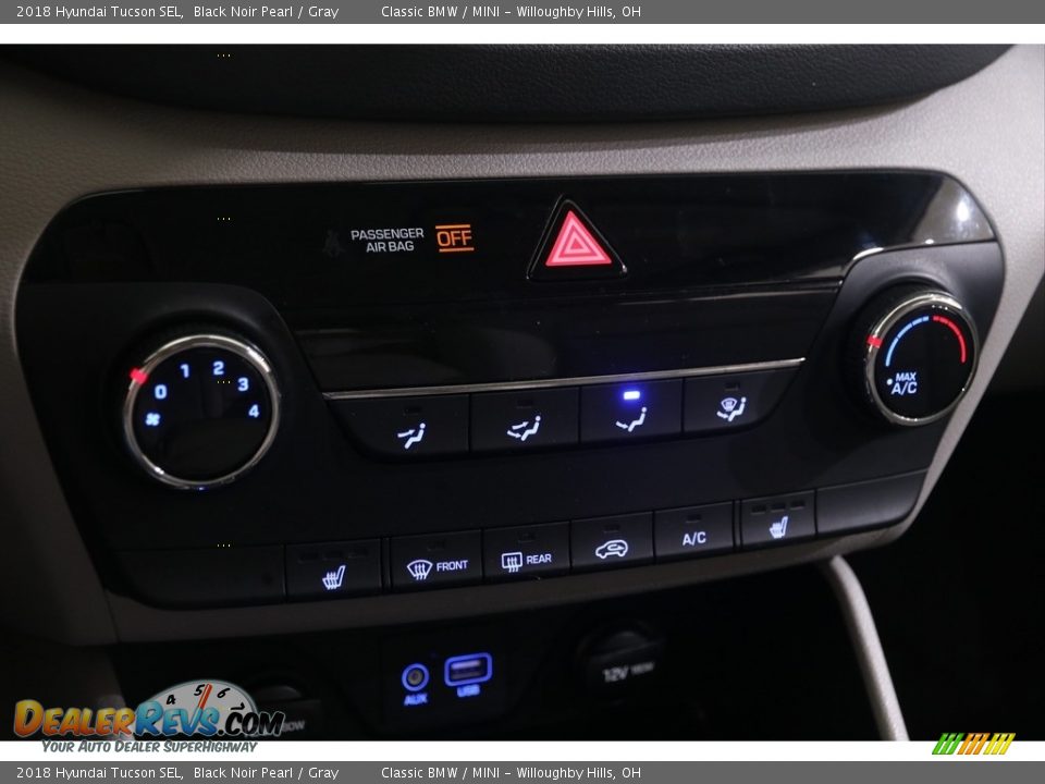 Controls of 2018 Hyundai Tucson SEL Photo #16