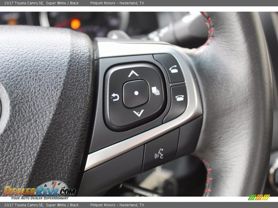 2017 Toyota Camry SE Super White / Black Photo #12