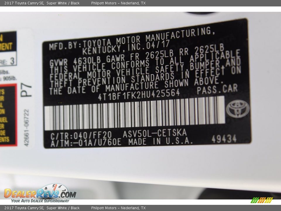 2017 Toyota Camry SE Super White / Black Photo #28