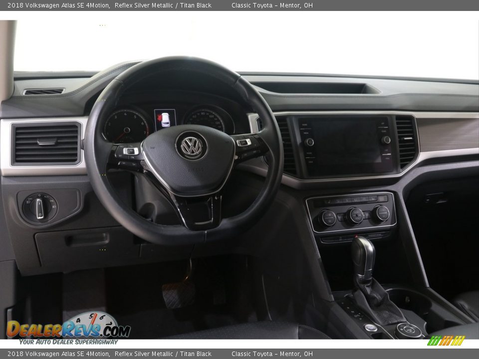 2018 Volkswagen Atlas SE 4Motion Reflex Silver Metallic / Titan Black Photo #6
