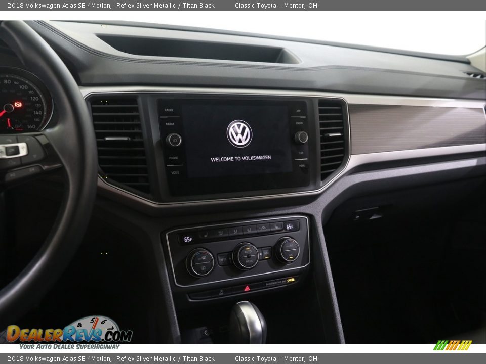 2018 Volkswagen Atlas SE 4Motion Reflex Silver Metallic / Titan Black Photo #9