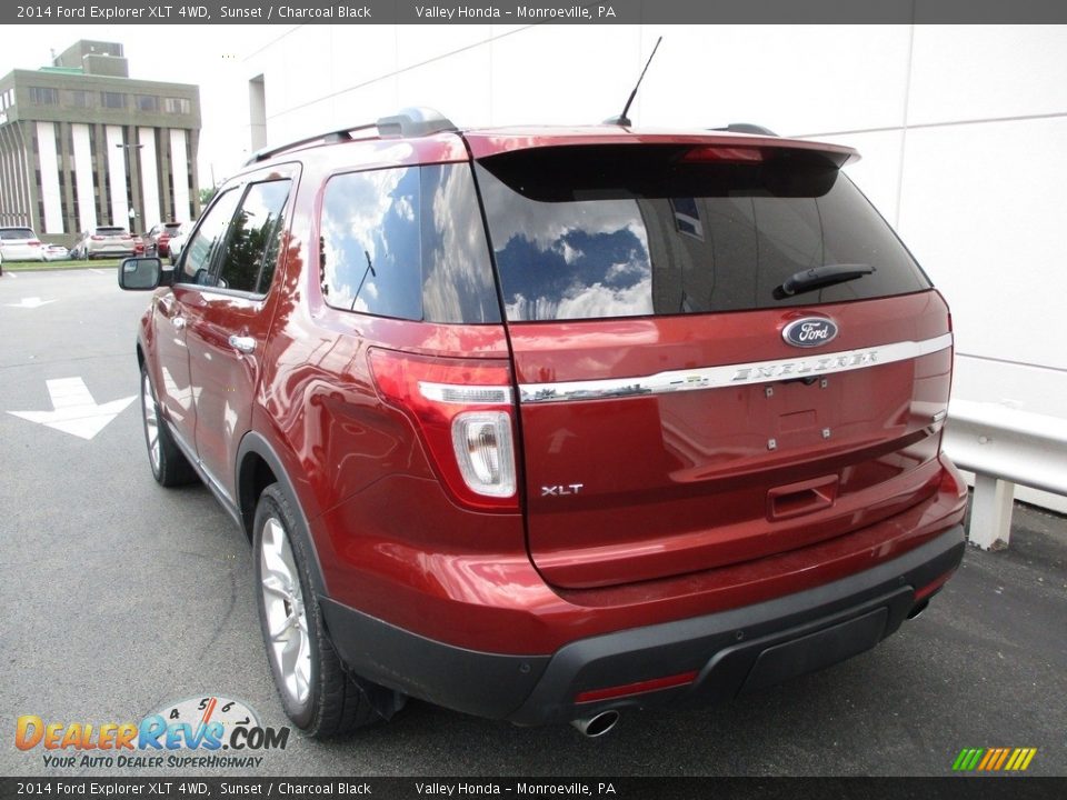 2014 Ford Explorer XLT 4WD Sunset / Charcoal Black Photo #3