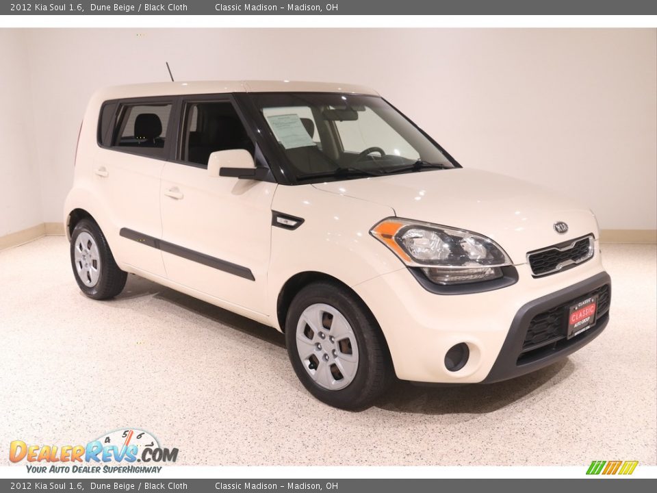 2012 Kia Soul 1.6 Dune Beige / Black Cloth Photo #1