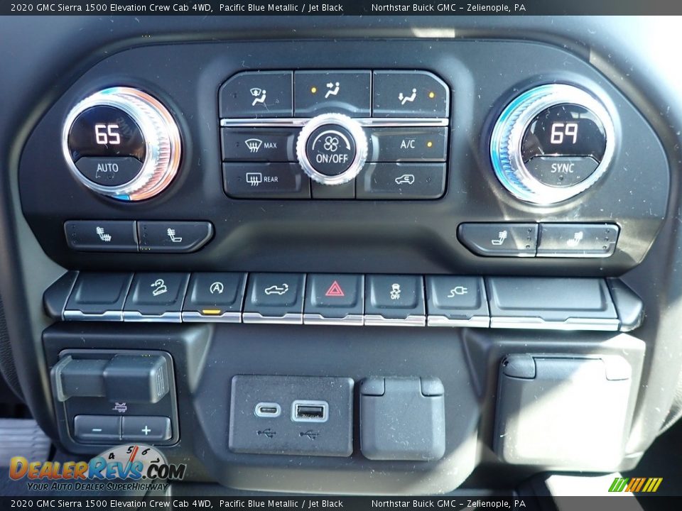 Controls of 2020 GMC Sierra 1500 Elevation Crew Cab 4WD Photo #25