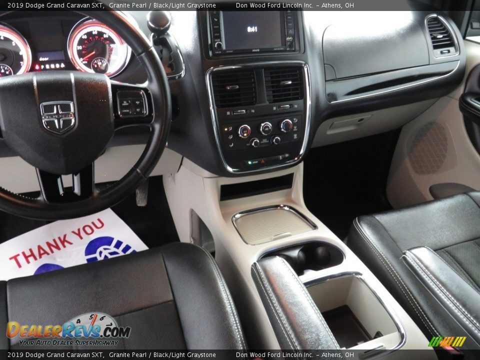 2019 Dodge Grand Caravan SXT Granite Pearl / Black/Light Graystone Photo #32