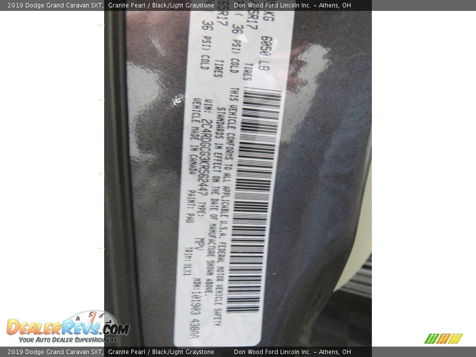 2019 Dodge Grand Caravan SXT Granite Pearl / Black/Light Graystone Photo #34