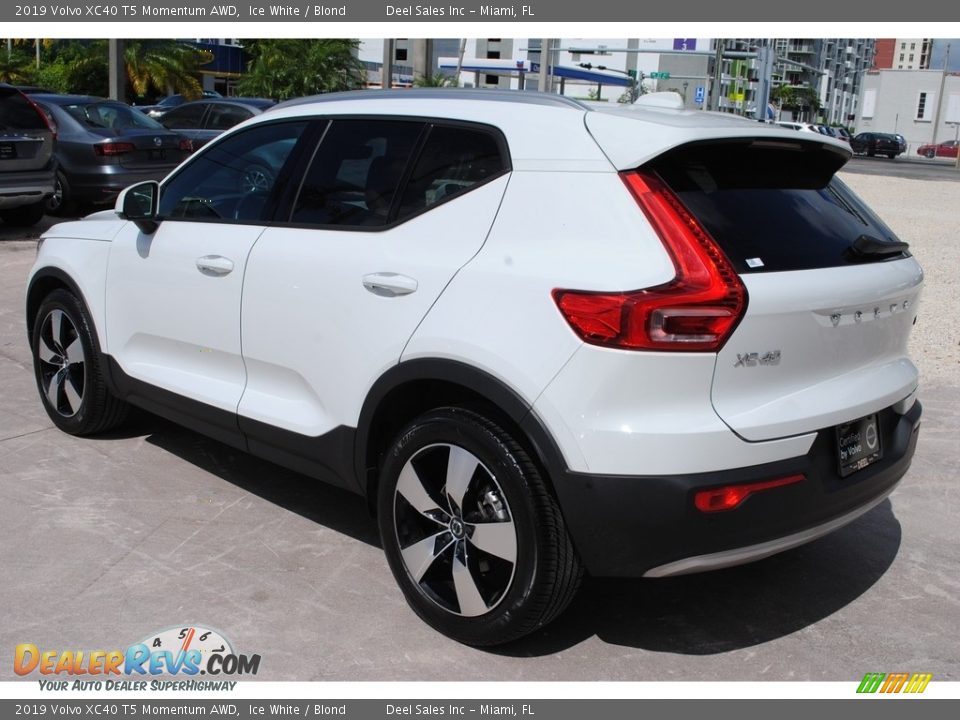 2019 Volvo XC40 T5 Momentum AWD Ice White / Blond Photo #6