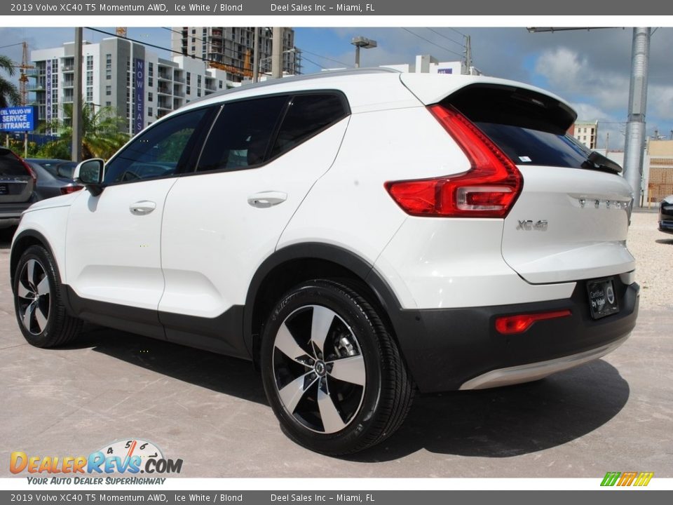 2019 Volvo XC40 T5 Momentum AWD Ice White / Blond Photo #7