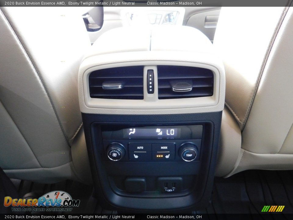 2020 Buick Envision Essence AWD Ebony Twilight Metallic / Light Neutral Photo #20