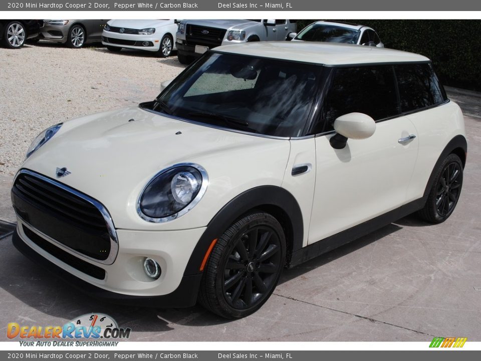 2020 Mini Hardtop Cooper 2 Door Pepper White / Carbon Black Photo #4