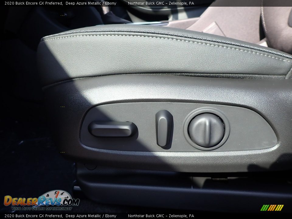2020 Buick Encore GX Preferred Deep Azure Metallic / Ebony Photo #12