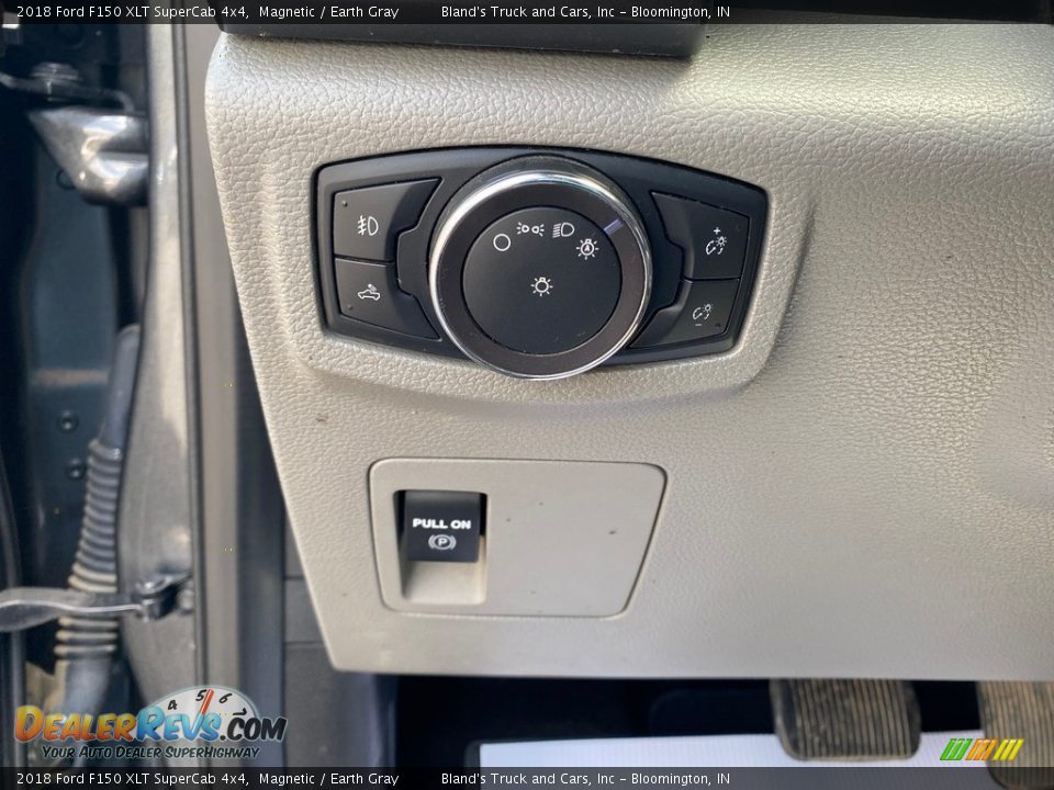 2018 Ford F150 XLT SuperCab 4x4 Magnetic / Earth Gray Photo #18