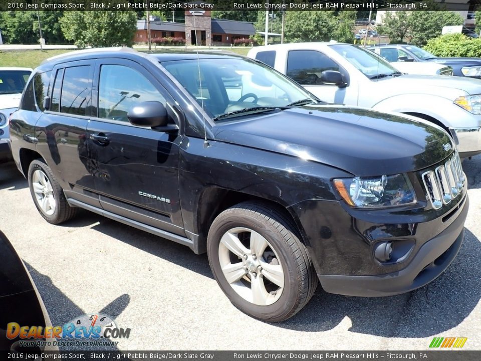 2016 Jeep Compass Sport Black / Light Pebble Beige/Dark Slate Gray Photo #4
