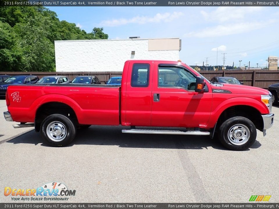 2011 Ford F250 Super Duty XLT SuperCab 4x4 Vermillion Red / Black Two Tone Leather Photo #7