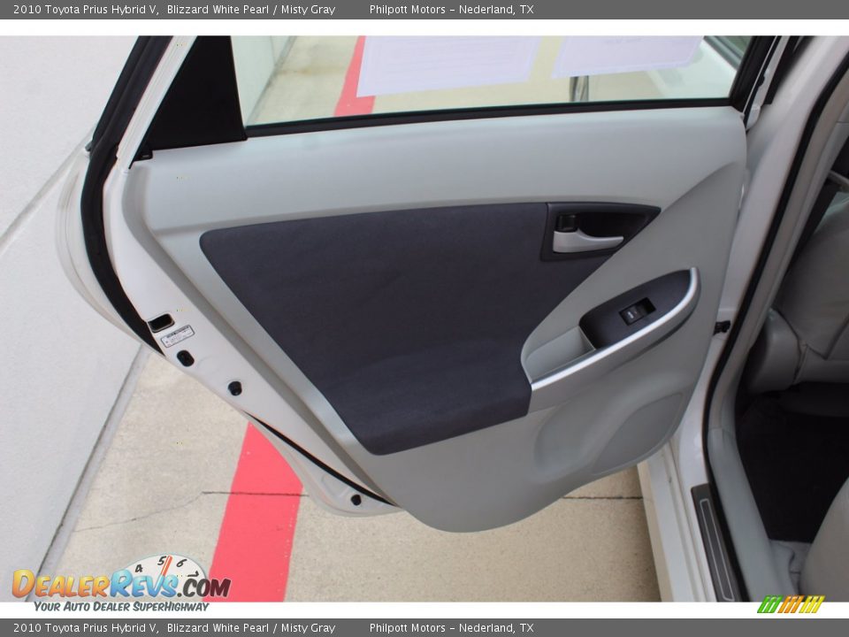 2010 Toyota Prius Hybrid V Blizzard White Pearl / Misty Gray Photo #14