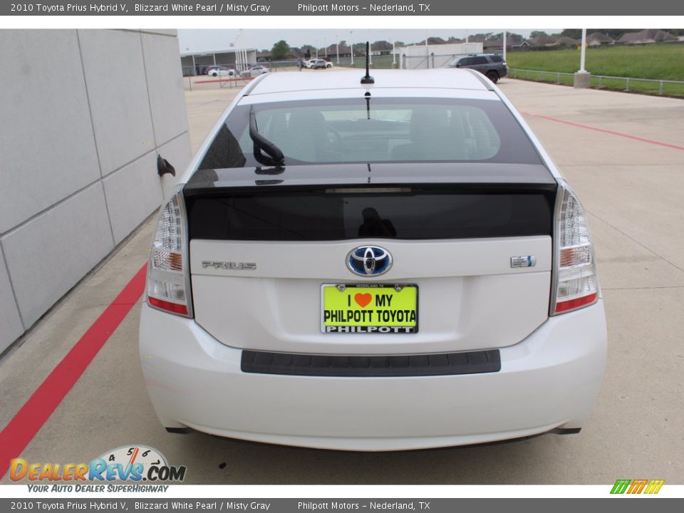 2010 Toyota Prius Hybrid V Blizzard White Pearl / Misty Gray Photo #24