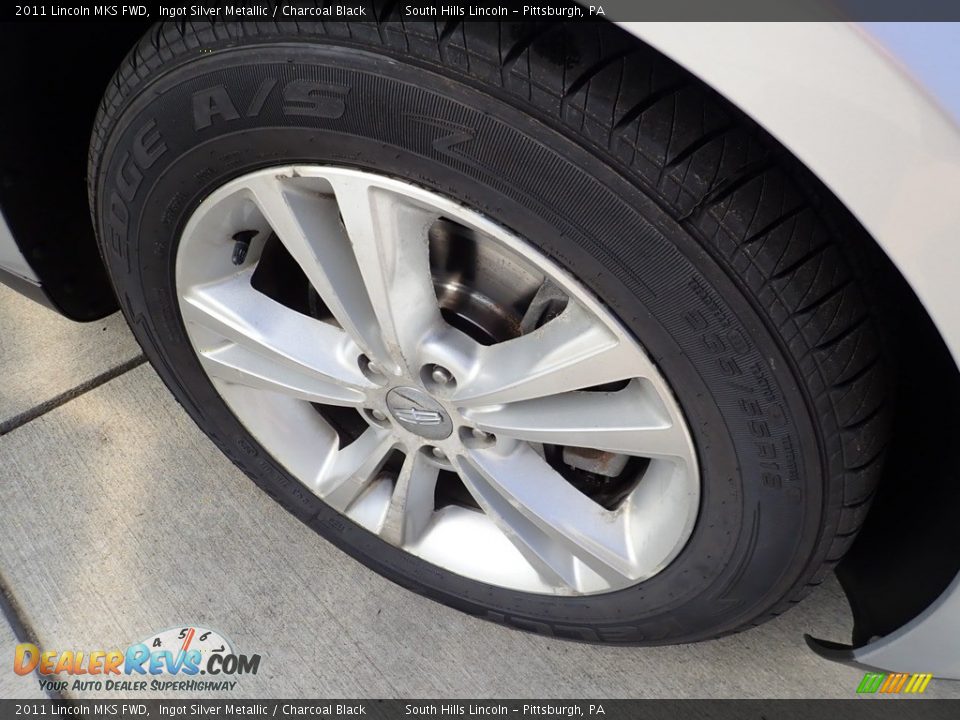 2011 Lincoln MKS FWD Wheel Photo #9