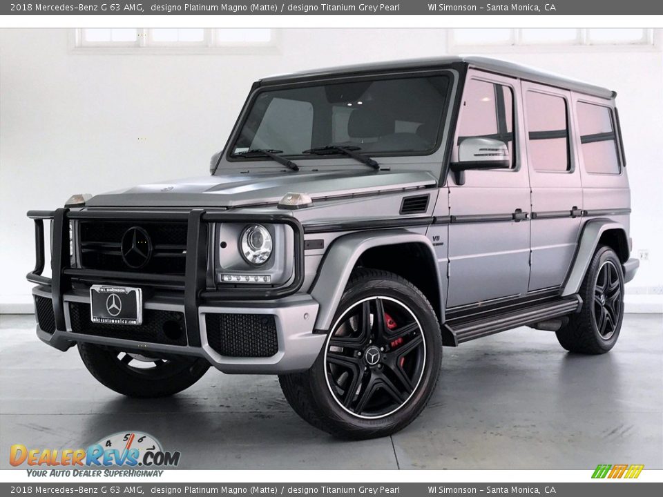 Front 3/4 View of 2018 Mercedes-Benz G 63 AMG Photo #12