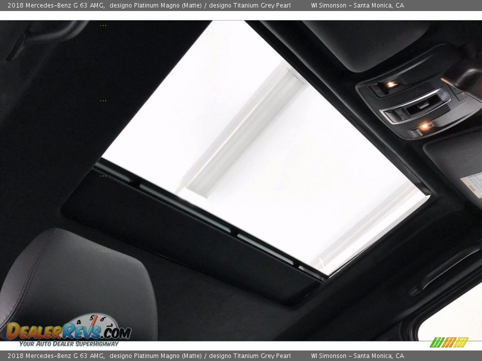 Sunroof of 2018 Mercedes-Benz G 63 AMG Photo #29