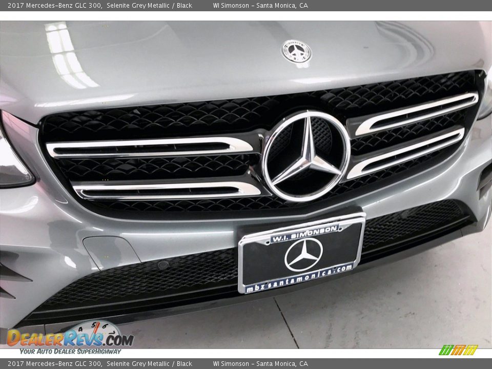 2017 Mercedes-Benz GLC 300 Selenite Grey Metallic / Black Photo #33