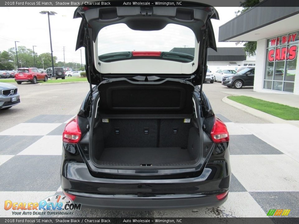 2018 Ford Focus SE Hatch Shadow Black / Charcoal Black Photo #5