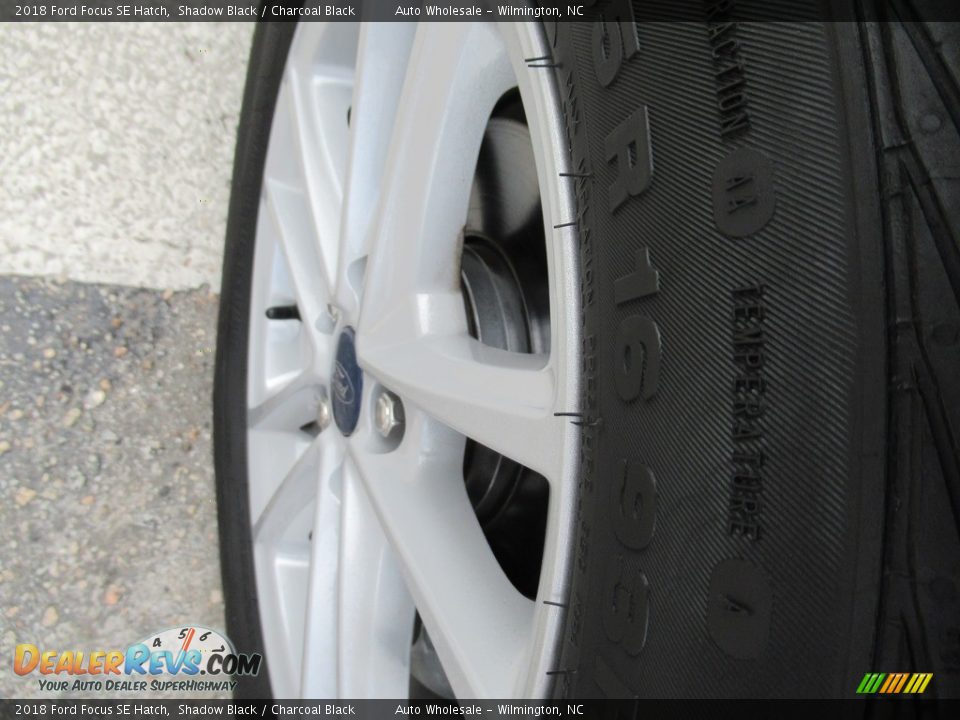 2018 Ford Focus SE Hatch Shadow Black / Charcoal Black Photo #8