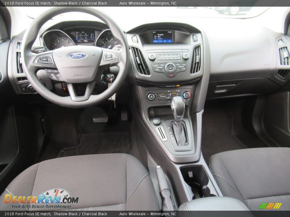 2018 Ford Focus SE Hatch Shadow Black / Charcoal Black Photo #15