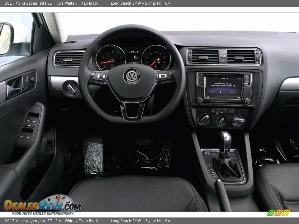 2017 Volkswagen Jetta SE Pure White / Titan Black Photo #4