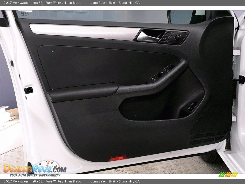 2017 Volkswagen Jetta SE Pure White / Titan Black Photo #23