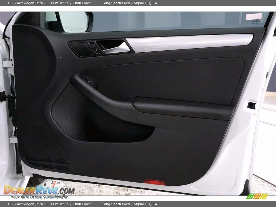 2017 Volkswagen Jetta SE Pure White / Titan Black Photo #24