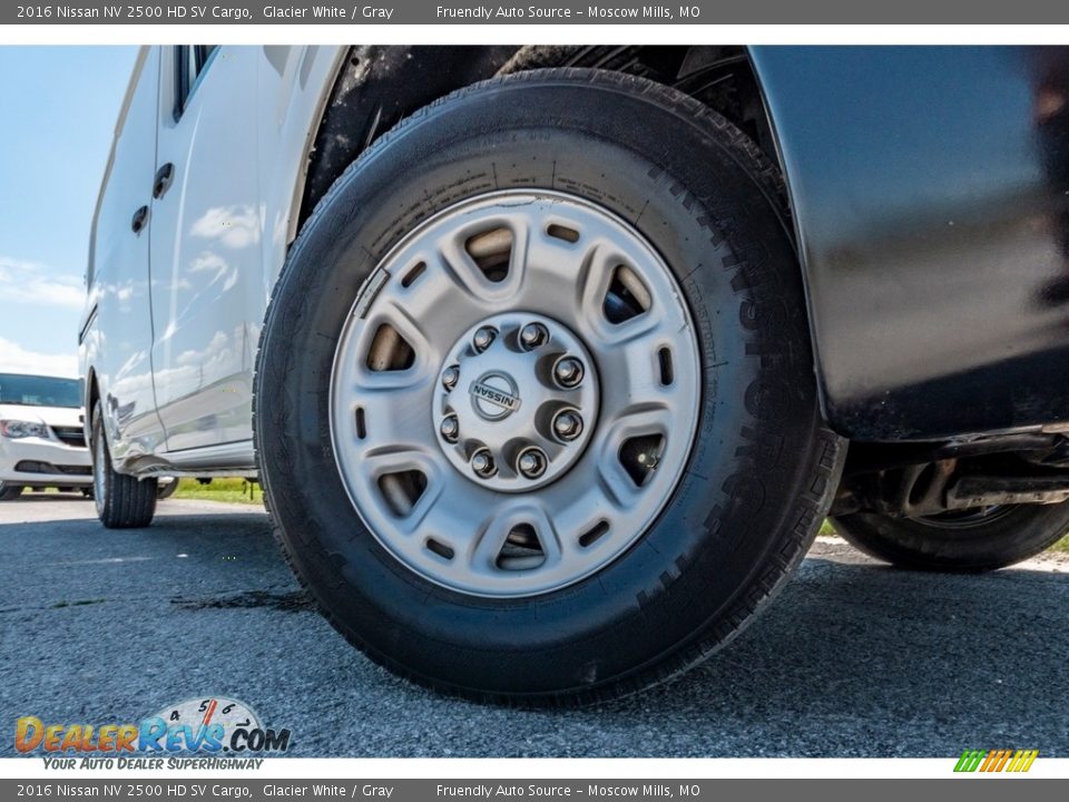 2016 Nissan NV 2500 HD SV Cargo Wheel Photo #2