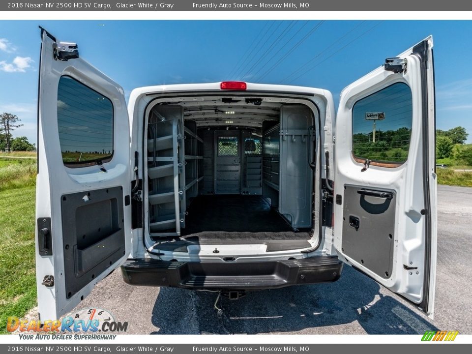 2016 Nissan NV 2500 HD SV Cargo Glacier White / Gray Photo #22