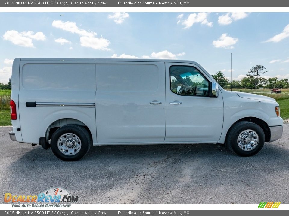 2016 Nissan NV 3500 HD SV Cargo Glacier White / Gray Photo #3